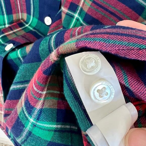 Vineyard Vines performer plaid button down top - Picture 11 of 12